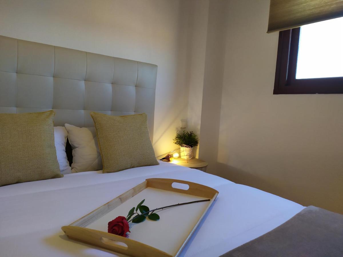 My Suites Madrid - Aeropuerto Ifema Εξωτερικό φωτογραφία