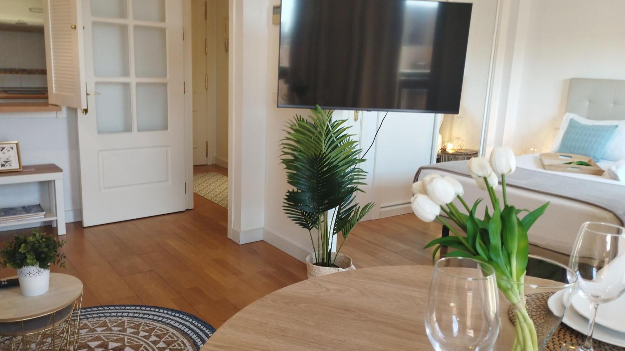 My Suites Madrid - Aeropuerto Ifema Εξωτερικό φωτογραφία