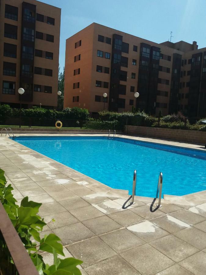 My Suites Madrid - Aeropuerto Ifema Εξωτερικό φωτογραφία