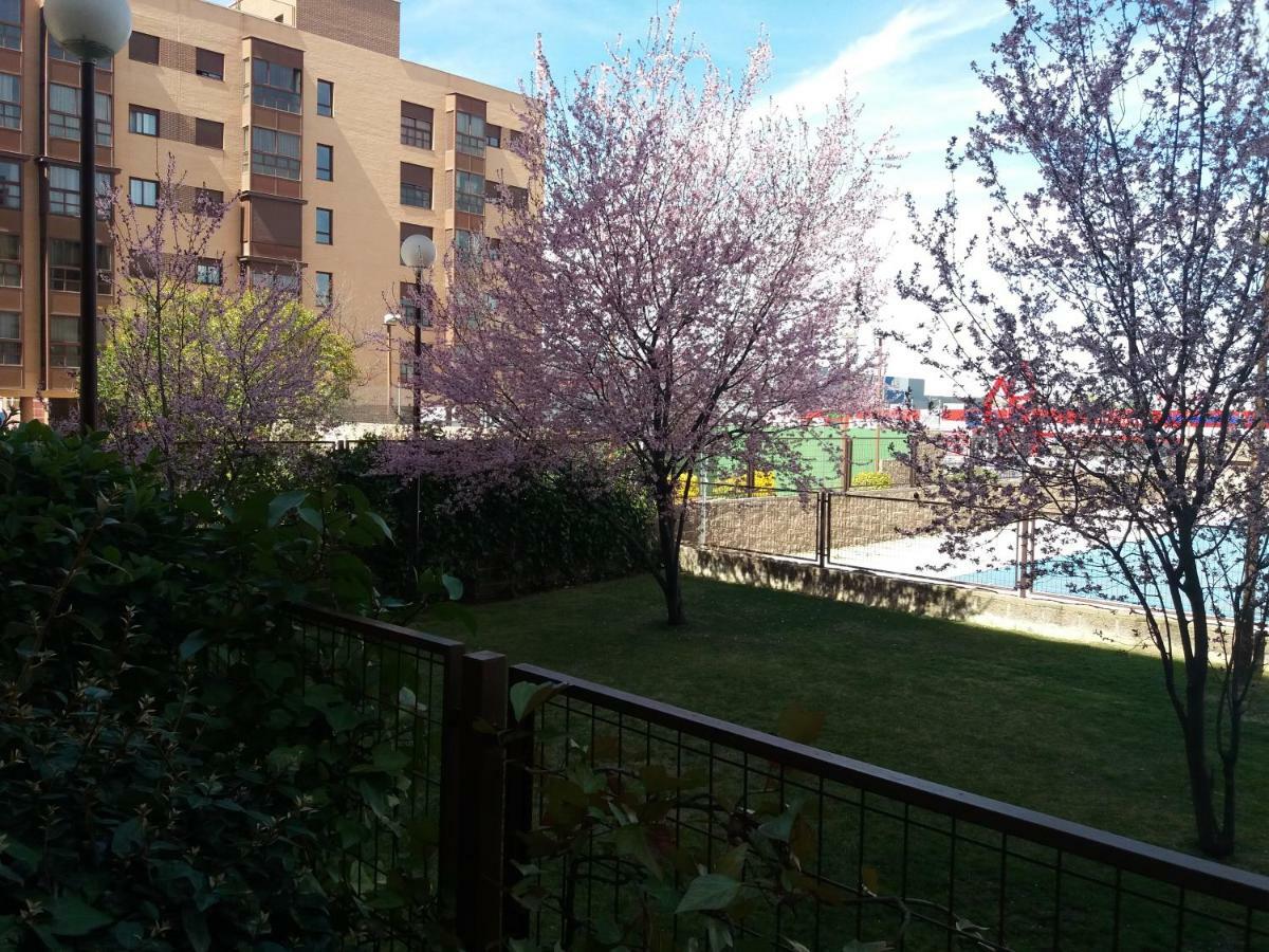 My Suites Madrid - Aeropuerto Ifema Εξωτερικό φωτογραφία